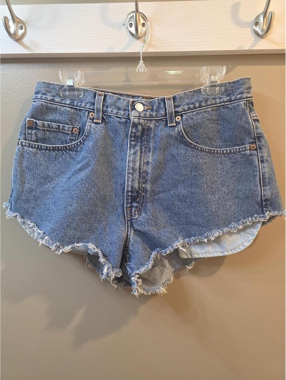 Levis Womens Shorts Denim, Size W34 L00